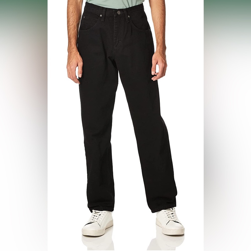 Black authentic wrangler jeans loose fit size 29x32